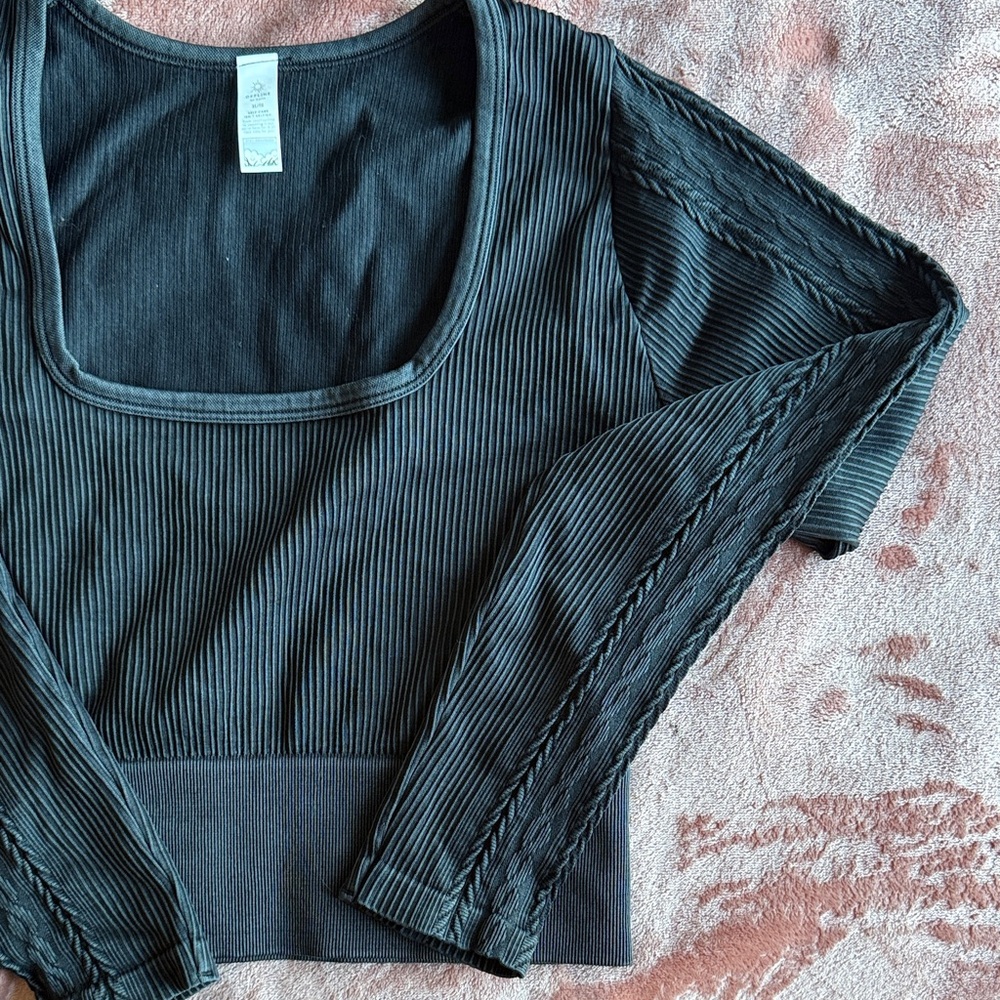 Black Ribbed Long Sleeve Top